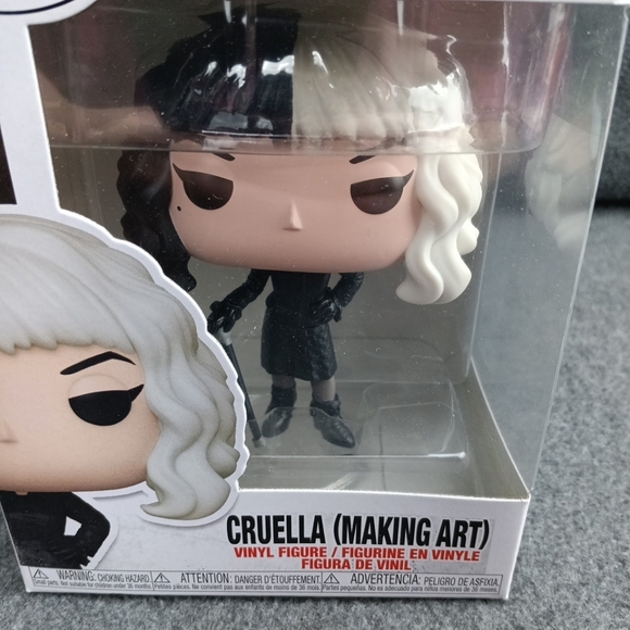 Funko Pop! Vinyl: Disney - Cruella (Making Art) #1038 - Picture 2 of 7